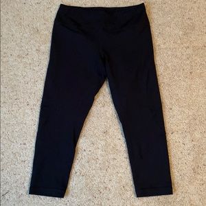 Zella black cropped leggings